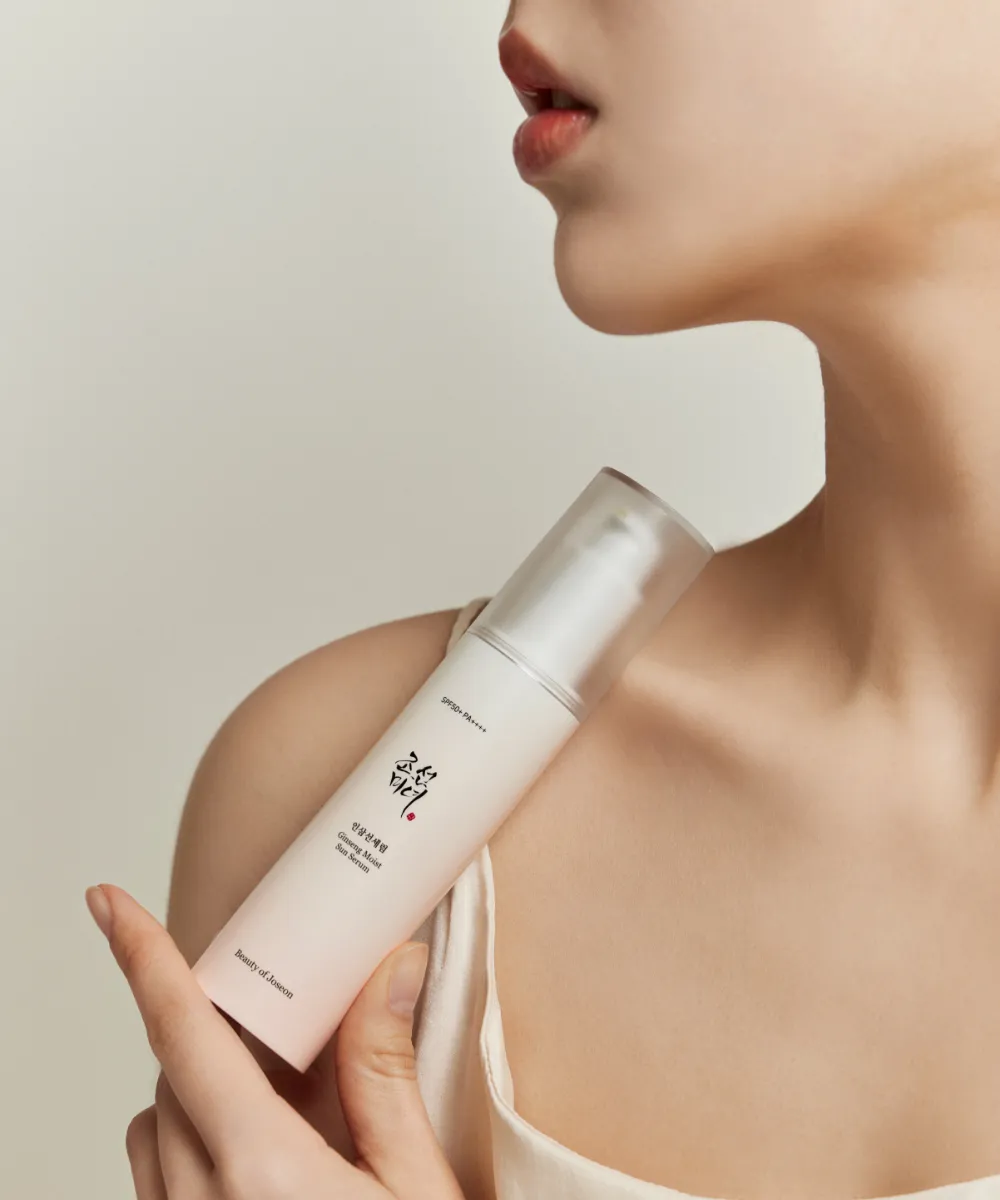 Ginseng Moist Sun Serum (SPF 50  PA    )