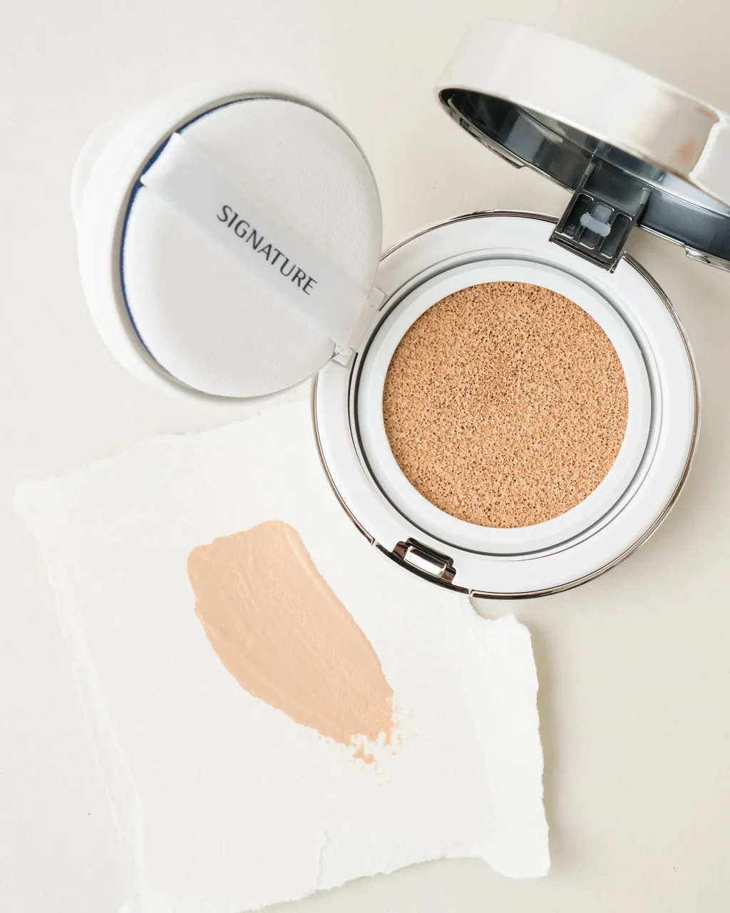 Signature Essence Cushion