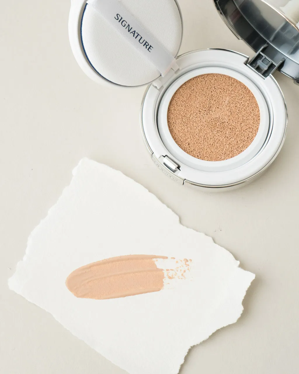 Signature Essence Cushion