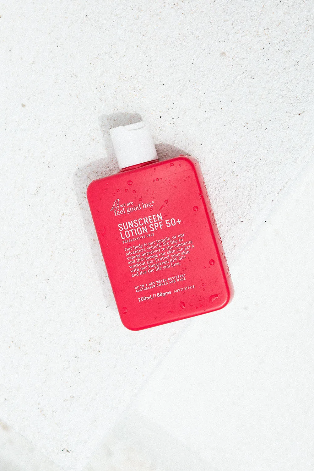 Signature Sunscreen 50  200ml